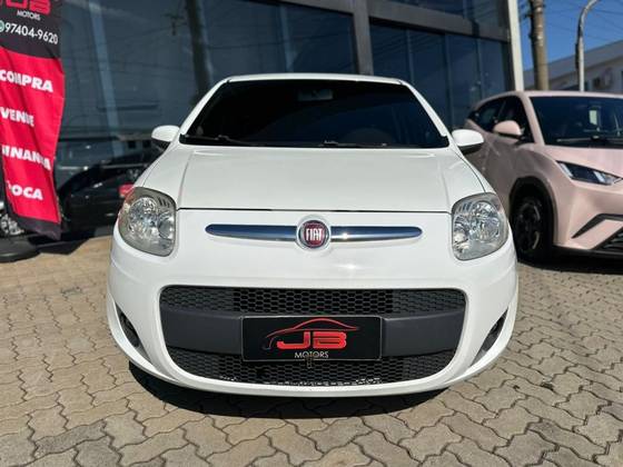 FIAT PALIO 1.4 MPI ATTRACTIVE 8V FLEX 4P MANUAL FIAT PALIO 1.4 MPI ATTRACTIVE 8V FLEX 4P MANUAL